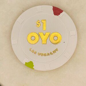 OYO Casino Chip Las Vegas $1 Lucky Gift Charm Coin Card Protector Gamble